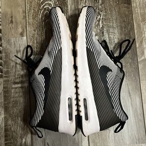 Nike Air Max Thea Sneakers